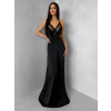 Čierne dlhé saténové šaty FORTYK s čipkou (Veľkosť ONESIZE)