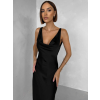 Čierne saténové dlhé šaty MIREVE s odhaleným chrbtom (Veľkosť ONESIZE)