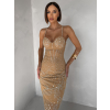 Hnedé trblietavé nude dlhé šaty ORYNTHIA s kamienkami (Veľkosť L)