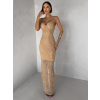 Hnedé trblietavé nude dlhé šaty ORYNTHIA s kamienkami (Veľkosť L)