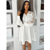 Biele košeľové šaty VYLORIUM s čipkovými rukávmi (Veľkosť ONESIZE)
