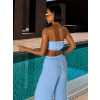 Světle modrý mušelínový letní crop top BALEEN pás přes prsa (Veľkosť ONESIZE)