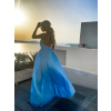 34725 6 svetle modre dlouhe leskle saty hayley