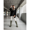 38379 8 cerny pleteny svetr west s vystrihem