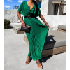 47961 2 zelene elegantni saty parfomelle s vystrihem do v