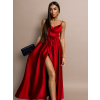 Červené lesklé elegantné šaty YASMINE s rázporkom