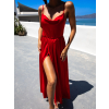 Červené lesklé elegantné šaty YASMINE s rázporkom