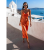 Oranžové lesklé elegantné šaty MADALYN s viazaním na chrbte