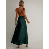 Smaragdové lesklé šaty VALERDI s variabilným viazaním a rázporkom