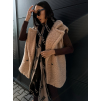 56418 6 bezova teddy vesta corie s knofliky