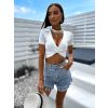 Bílý elegantní crop top CAILINE (Veľkosť M/L)