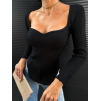 Facetune 02 10 2023 11 36 44