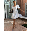 Biele minimalistické krátke šaty MAHERI
