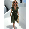 Khaki elegantní splývavé šaty EDVIN s výstřihem (Veľkosť ONESIZE)