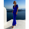 104556 3 kralovsky modre elegantni saty invance s vystrihem