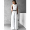 Biely elegantný nohavicový kostým PETRUM