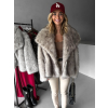 Šedý krátký faux fur kožesinový kabátek KIRIAK (Veľkosť L/XL)