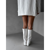 Biele štýlové čižmy KOROPTE na podpätku