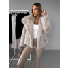 Béžový krátký faux fur kožesinový kabátek HILARI (Veľkosť M/L)