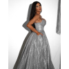 Strieborné plesové dlhé trblietavé šaty SARTOR
