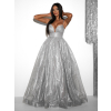 Strieborné plesové dlhé trblietavé šaty SARTOR