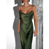Zelené dlhé saténové šaty UNUTA s holým chrbtom