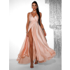 Svetloružové dlhé lesklé šaty PERFECTLY s výstrihom