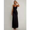 Čierne dlhé saténové šaty ROSES s rázporkom