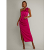 Tmavo ružové asymetrické saténové šaty ROULES