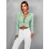Svetlo zelený elegantný top BOSTRIK s výstrihom