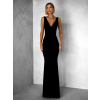 Čierne elegantné dlhé šaty BROULIO s výstrihom