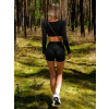 Černý sportovní crop top JIMELA s dlouhým rukávem (Veľkosť L)