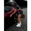 Černé sportovní crop krátké tričko LOUTEKY (Veľkosť L)