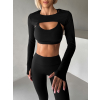 Černý sportovní crop top SKENDRO (Veľkosť M)
