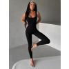 Čierny tvarujúci športový overal YUSARI