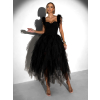 Čierne spoločenské tylové šaty NUVELLE s pierkami