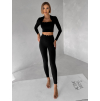 Černý sportovní crop top WALATA s dlouhým rukávem (Veľkosť L)