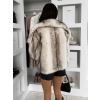 Bílý kožešinový žíhaný faux fur kabátek AVELURE (Veľkosť M/L)