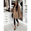 Hnědý faux fur kožešinový elegantní kabát SKELVIA (Veľkosť M/L)