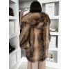 Hnědý faux fur krátký kožešinový kabátek ELUVION (Veľkosť M/L)