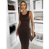 Tmavě hnědé přiléhavé midi šaty TREVY s rozparkem (Veľkosť ONESIZE)