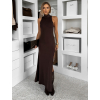 Tmavo hnedé priliehavé dlhé šaty DRYNA s rázporkom