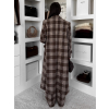 Hnedý kockovaný károvaný dlhý kabát OPHELYN
