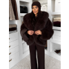Tmavě hnědý faux fur kožešinový kabátek NOLIERO s kapucí (Veľkosť ONESIZE)