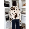 Bílohnědý strakatý kožešinový faux fur kabátek HAVELIN (Veľkosť ONESIZE)