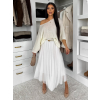 Bílý oversize elegantní svetřík ZYRMINA (Veľkosť ONESIZE)