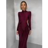 Bordó spoločenské tvarujúce šaty RELANIO s prestrihmi