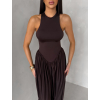 Tmavo hnedé spoločenské tvarujúce šaty ALYRION