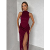 138996 3 vinove krajkovane saty purely s vleckou