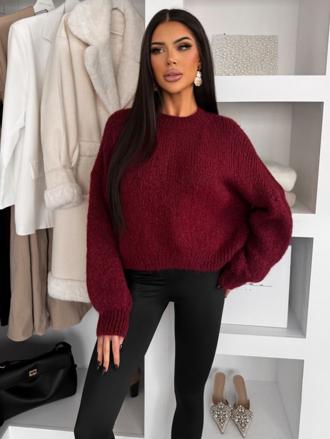 Jediné co v tomto počasí potřebujeme jsou útulné a pohodlné outfity, které nás zahřejí 💫🤎 A přesně taková je kolekce cozy...